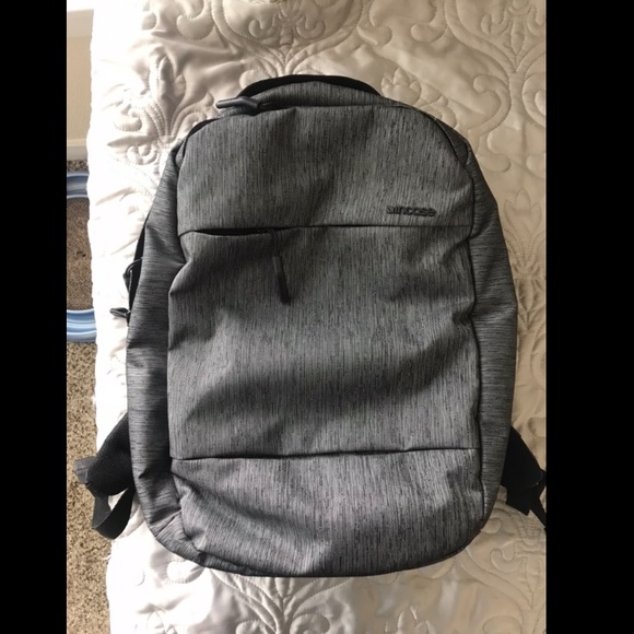 city dot backpack